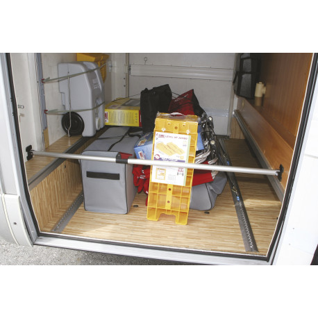 LUGGAGE BAR